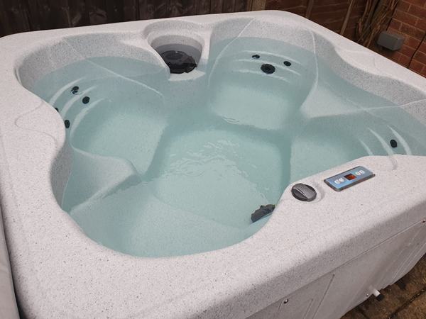 monterey hot tub