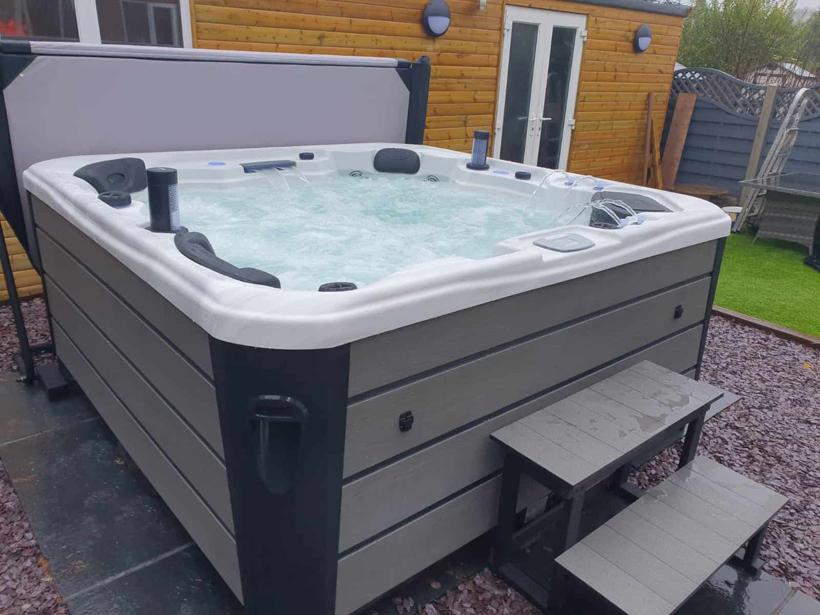 Infinity Hot tub review