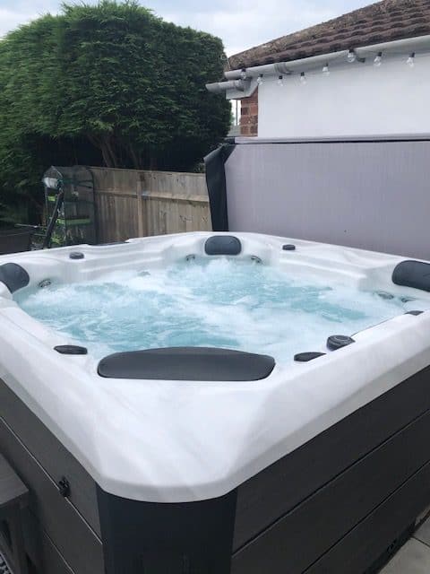 santorini hot tub